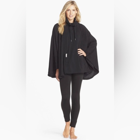 UGG Sweaters - Ugg Charlynne women’s poncho in black XS/S
